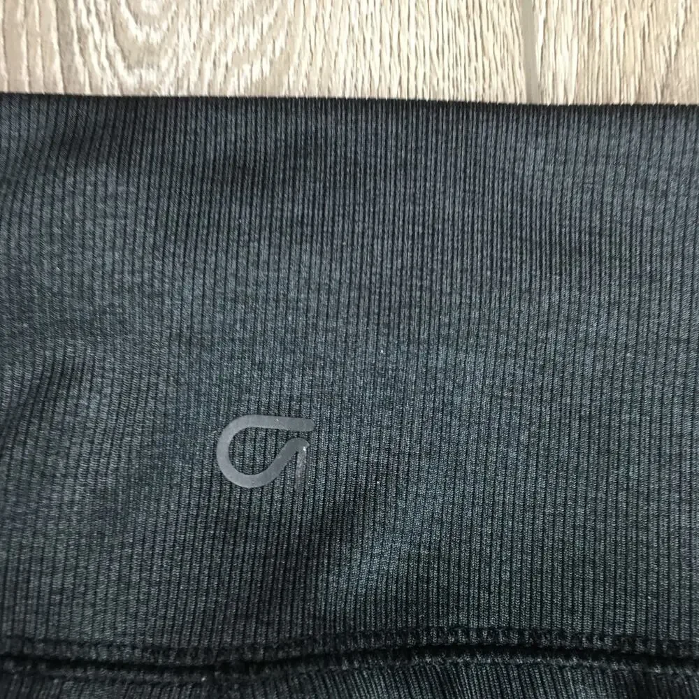 GapFit Ribbed Biker Shorts High Rise Stretch Black Womens Medium Athleisure